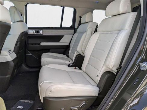 New 2025 Hyundai Santa Fe Calligraphy image 16