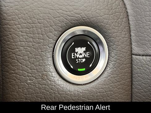 Used 2024 GMC Yukon Denali image 23