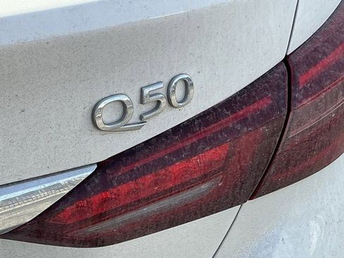 Used 2021 INFINITI Q50 Luxe w/ Seat & Sound Package image 10