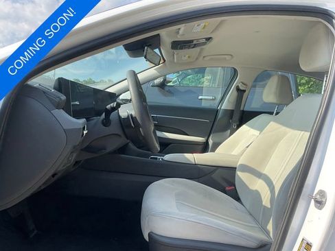 Used 2024 Hyundai Sonata SEL FWD image 3