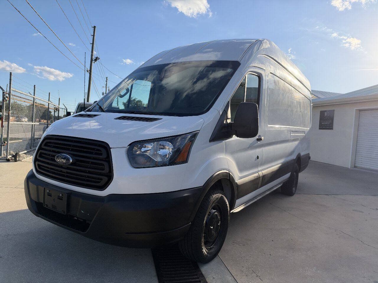 Used 2019 Ford Transit 350 148 High Roof Extended RWD image 2