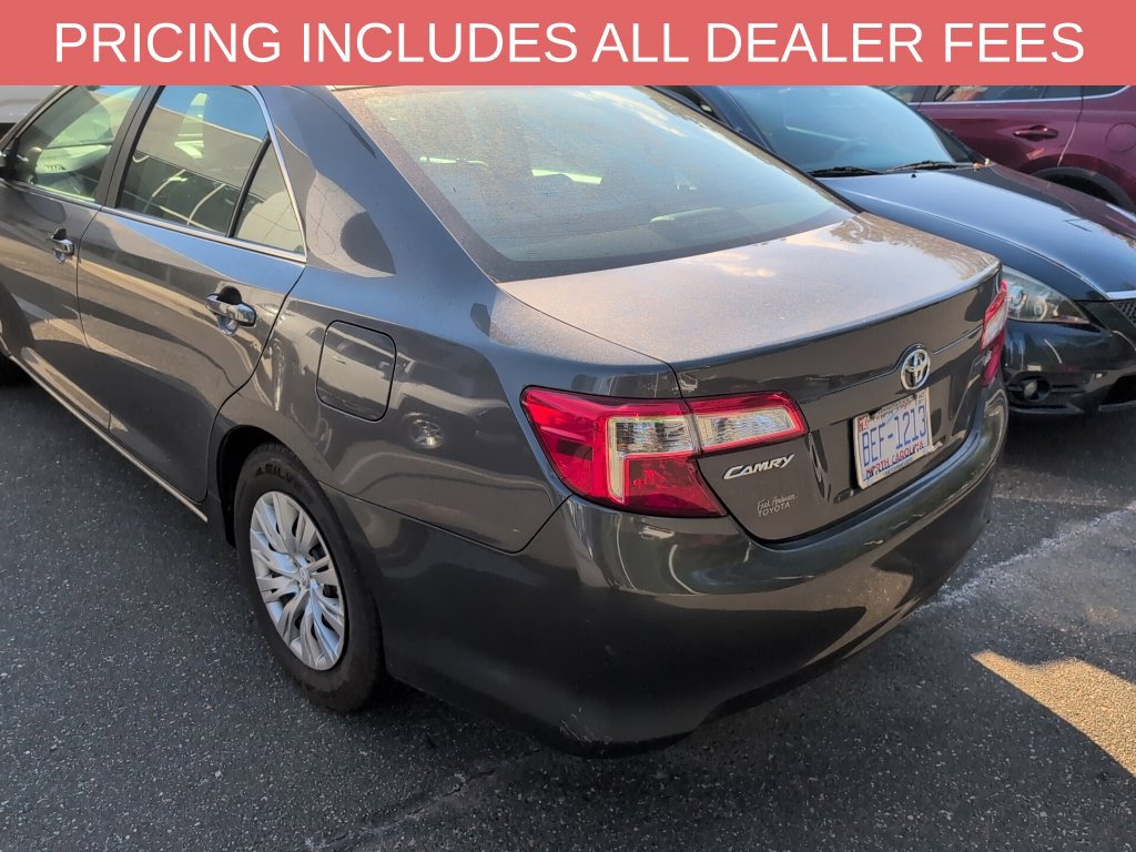 Used 2012 Toyota Camry LE FWD image 10