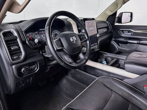 Used 2021 RAM 1500 Laramie AWD/4WD image 9