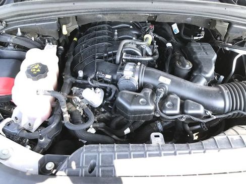 Used 2023 Jeep Grand Cherokee L Laredo RWD image 22