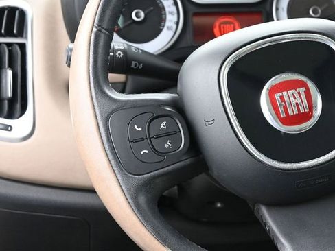 Used 2014 FIAT 500L Lounge image 29