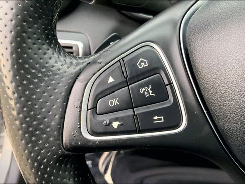 Used 2016 Mercedes-Benz C 300 Sedan image 24