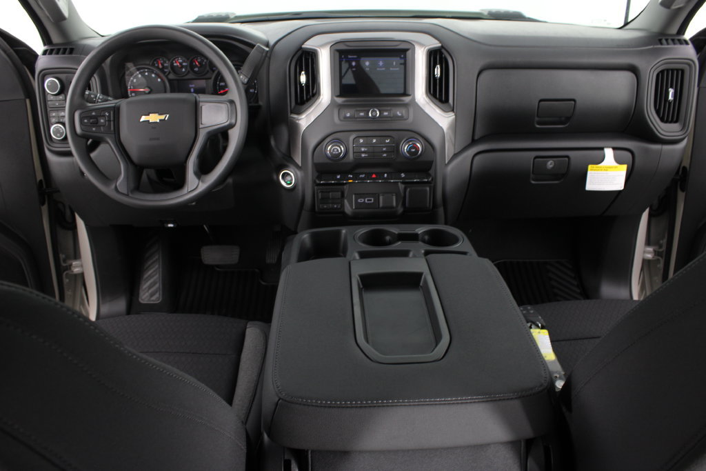 New 2026 Chevrolet Silverado 2500 Custom w/ Custom Value Package AWD/4WD image 15