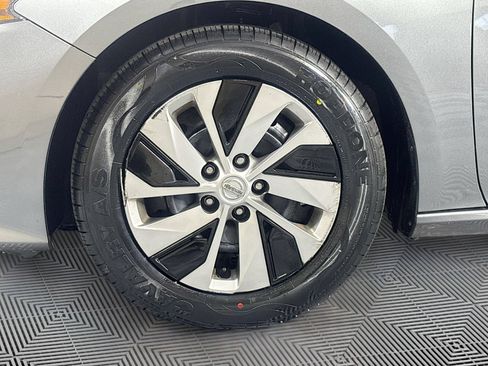 Used 2019 Nissan Altima 2.5 S FWD image 28