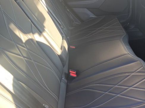 New 2025 Ford Mustang Mach-E Select w/ Comfort Package Lite image 31