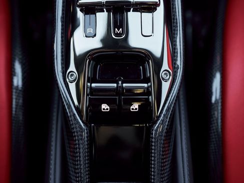 Used 2022 Ferrari SF90 Stradale image 67