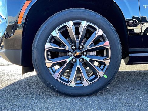 New 2026 Chevrolet Tahoe High Country image 12