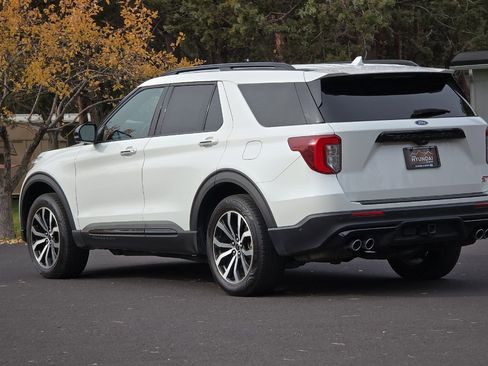 Used 2020 Ford Explorer ST w/ Premium Technology Package image 6