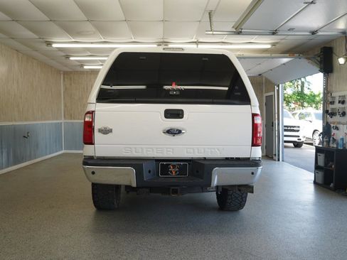 Used 2016 Ford F250 King Ranch w/ FX4 Off-Road Package AWD/4WD image 8