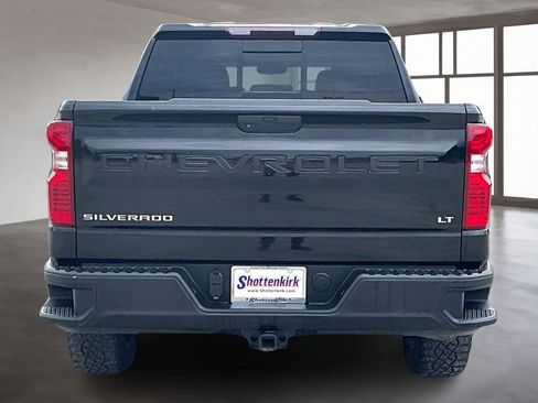 Used 2021 Chevrolet Silverado 1500 LT w/ Convenience Package II image 5