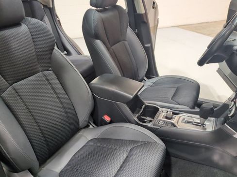 Certified 2023 Subaru Forester Premium AWD/4WD image 12