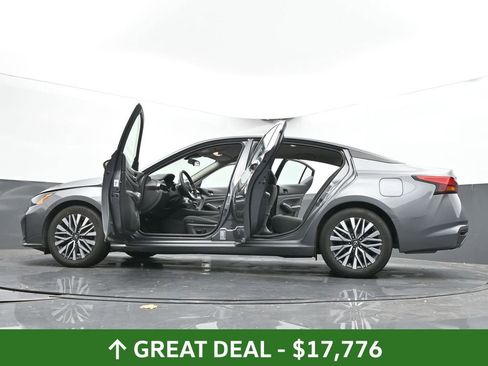 Used 2024 Nissan Altima 2.5 SV image 74