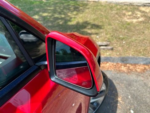 Used 2022 Tesla Model Y Long Range AWD/4WD image 13