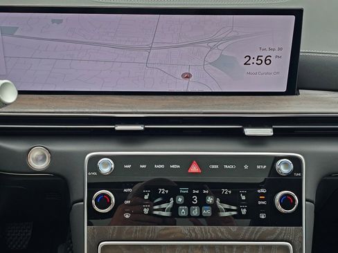 New 2026 Genesis GV80 3.5T Prestige image 13