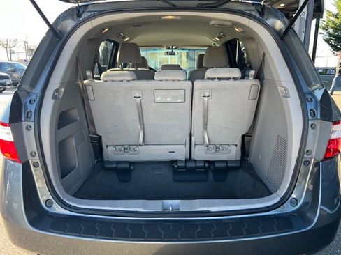 Used 2011 Honda Odyssey EX image 10