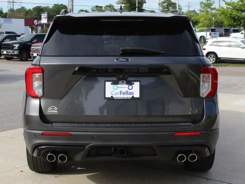 Used 2020 Ford Explorer ST w/ Premium Technology Package AWD/4WD image 4