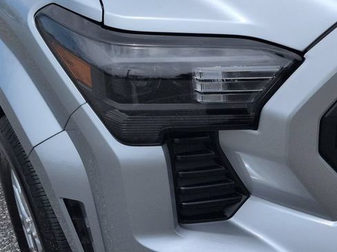 Used 2025 Toyota Tacoma SR RWD image 10