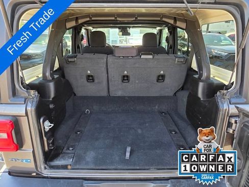 Used 2024 Jeep Wrangler Unlimited Rubicon 4xe AWD/4WD image 13