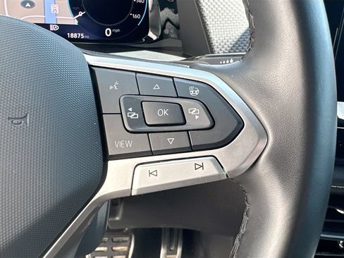 Used 2024 Volkswagen Atlas Cross Sport SEL R-Line AWD/4WD image 13