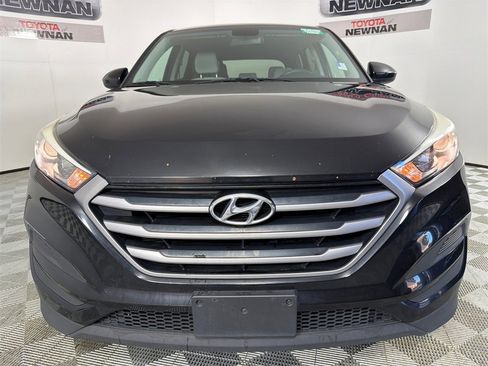 Used 2017 Hyundai Tucson SE image 8