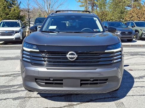 Used 2026 Nissan Kicks SV w/ Cold Weather Package AWD/4WD image 2