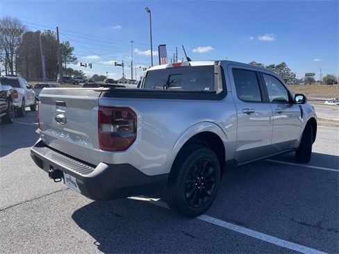 Certified 2024 Ford Maverick Lariat w/ Black Appearance Package image 3