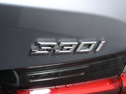 New 2026 BMW 330i xDrive Sedan w/ M Sport Package image 39