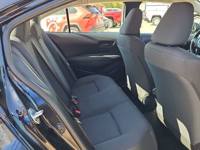 Used 2025 Toyota Corolla LE FWD image 17