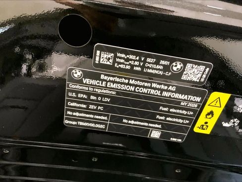 New 2026 BMW i4 xDrive40i w/ M Sport Package image 17