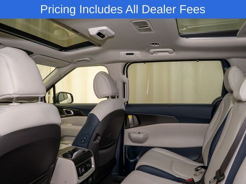 New 2026 Kia Carnival SX FWD image 11