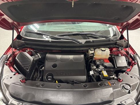 Used 2023 Buick Enclave Essence image 39