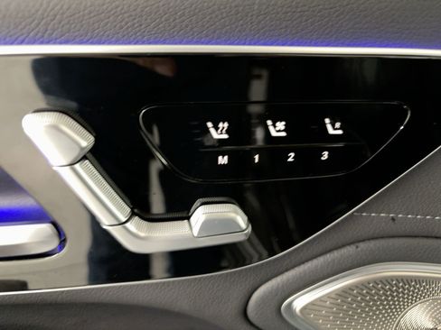 Certified 2023 Mercedes-Benz EQS 580 4MATIC Sedan image 20