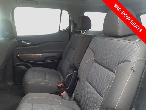 Used 2021 GMC Acadia SLE w/ Driver Convenience Package image 16