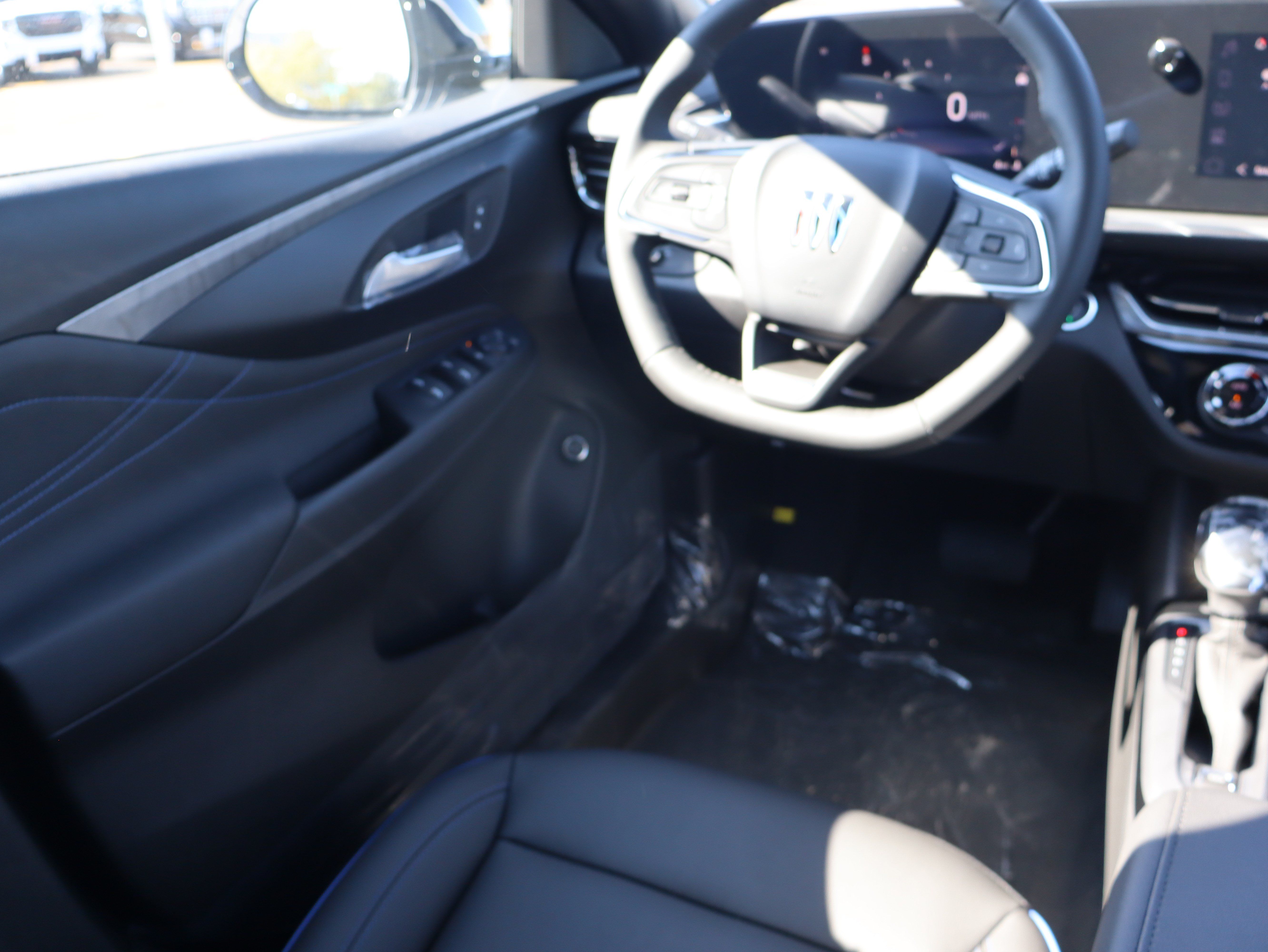 New 2026 Buick Envista Sport Touring w/ Convenience I Package FWD image 9