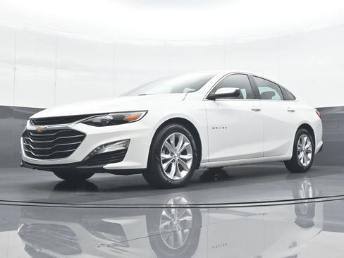 Used 2025 Chevrolet Malibu LT FWD image 26