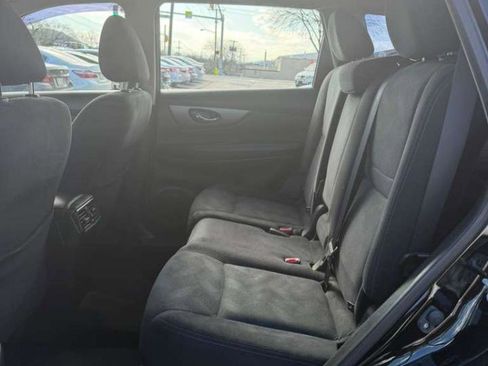 Used 2016 Nissan Rogue S image 16