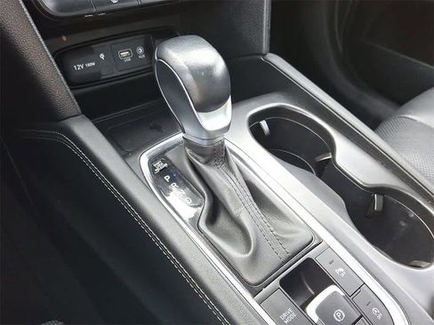 Used 2020 Hyundai Santa Fe SEL w/ Convenience + Premium Package image 15