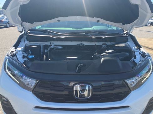 Certified 2026 Honda Odyssey Touring image 16