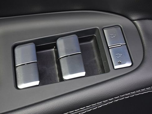 New 2026 Lincoln Navigator Reserve w/ Jet Appearance Package AWD/4WD image 22