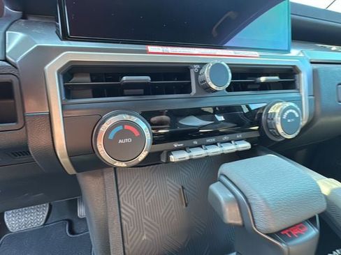 New 2025 Toyota Tacoma TRD Off-Road AWD/4WD image 16