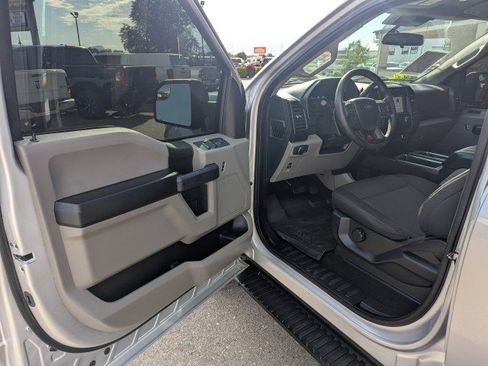Used 2019 Ford F150 XL w/ Equipment Group 101A Mid AWD/4WD image 8