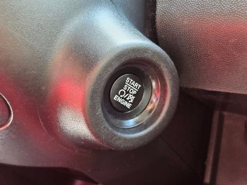 Used 2023 RAM ProMaster 2500 FWD image 21