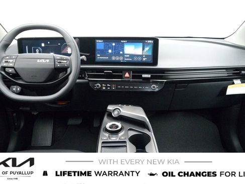 New 2025 Kia EV6 Light AWD/4WD image 17
