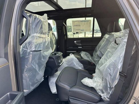 New 2026 Ford Expedition Tremor image 4