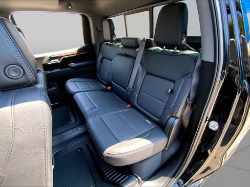 Used 2024 GMC Sierra 1500 Denali w/ Denali Reserve Package AWD/4WD image 21