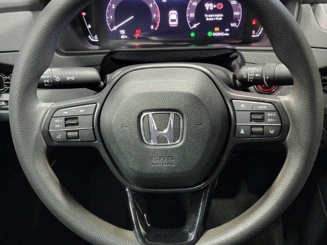 Used 2023 Honda Accord EX image 25